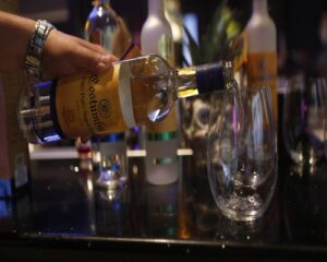 PISCO COSTUMBRES.ALOFT HOTELS.BAR WXYZ.Adolfo Delgado.Representante de Marca
