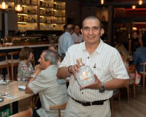 Pisco Alborada.Adolfo Delgado.Representante de Marca (1)