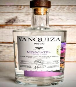 Pisco Yanquiza.Moscatel.Adolfo Delgado.Representante de Marca